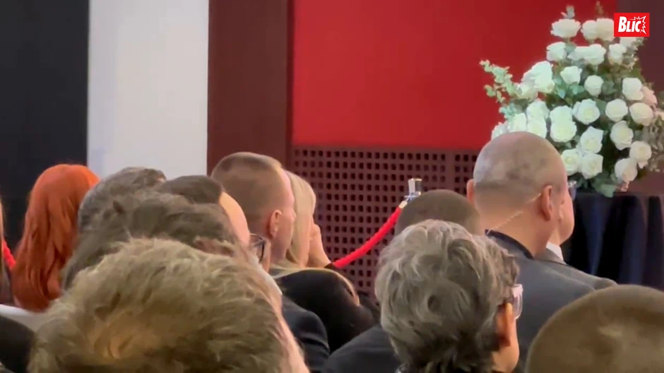 Suzana se slomila na komemoraciji Saši Popoviću