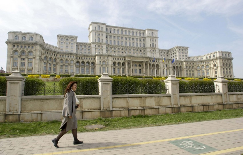 Čaušeskuova palata važi za treću najveću zgradu na svetu, po zapremini