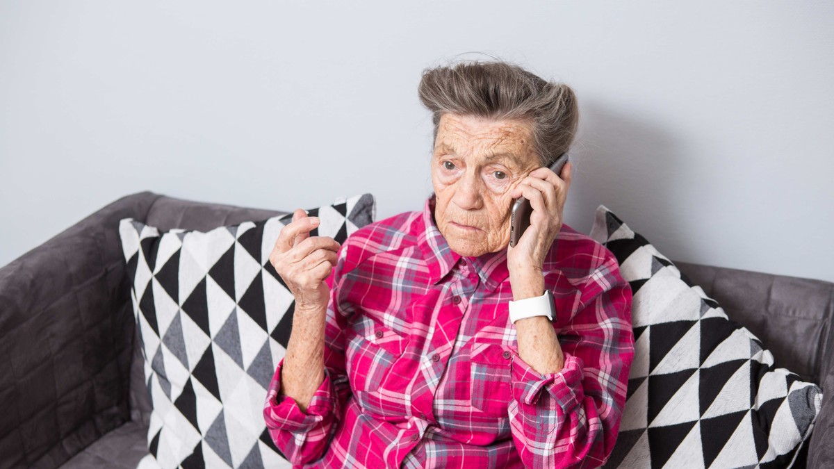 baka priča na telefon