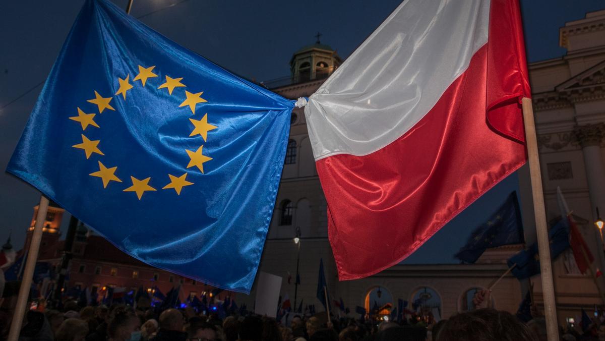 Polexit. Czy Polsce grozi wyjście z UE?