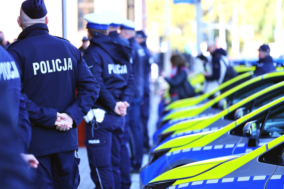 Burza po projekcie zmian dodatku mieszkaniowego dla mundurowych. Wyjaśnień żądają policjanci i strażacy