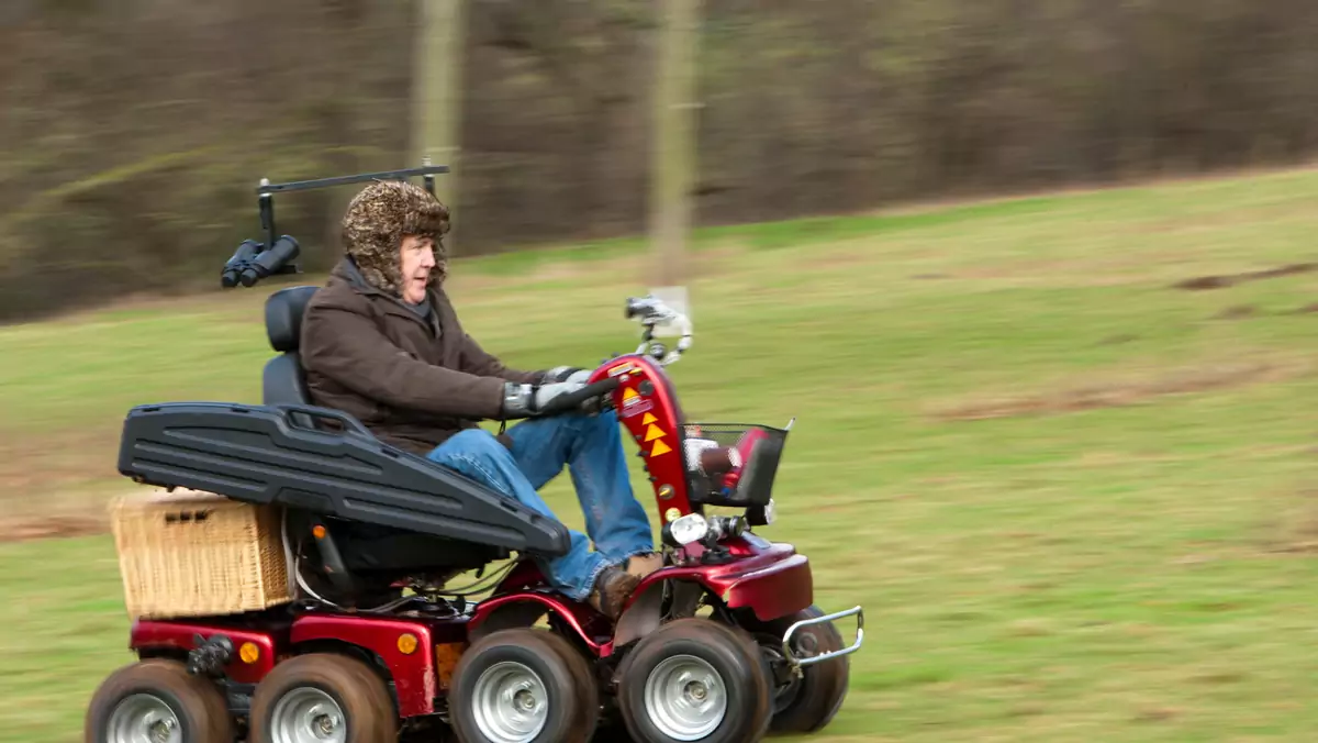 Ile zarabia Jeremy Clarkson?