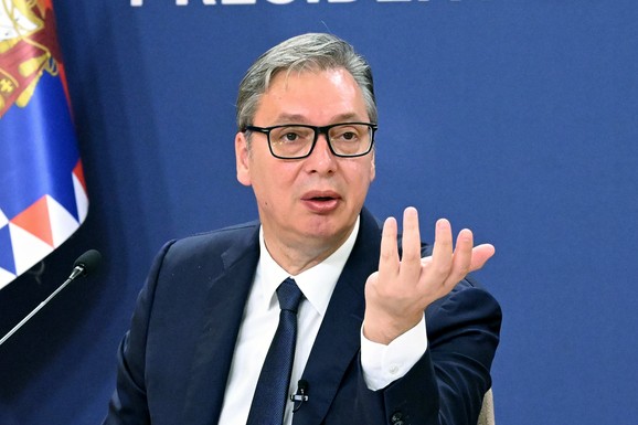 "POTPUNO SMO SPREMNI ZA UVOĐENJE VOJNOG ROKA" Vučić otkrio koliko će trajati i gde će biti raspoređeni vojnici (VIDEO)