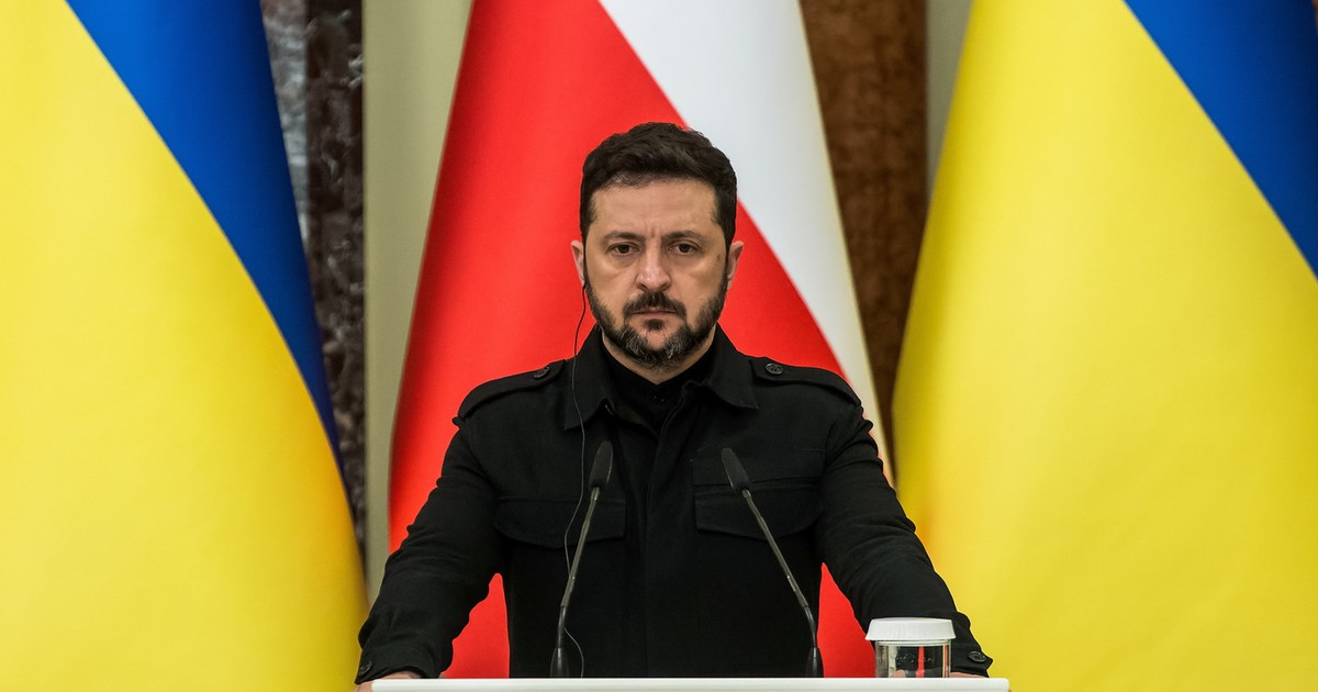 W Kijowie mówi się, iż Zełenski jest zniechęcony. Takiego kryzysu politycznego w Ukrainie nie było od lat
