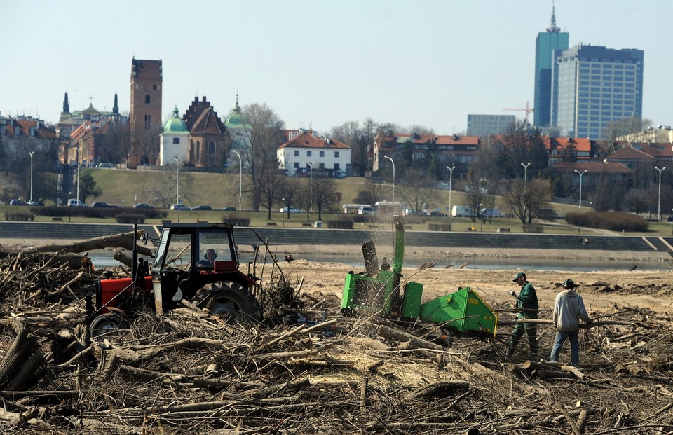 WARSZAWA BUDOWA PLAŻY MIEJSKIEJ