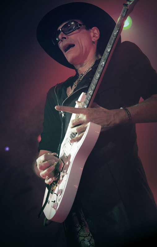 Steve Vai w Warszawie (fot. Igor Awdiejew)