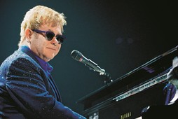 Elton John 