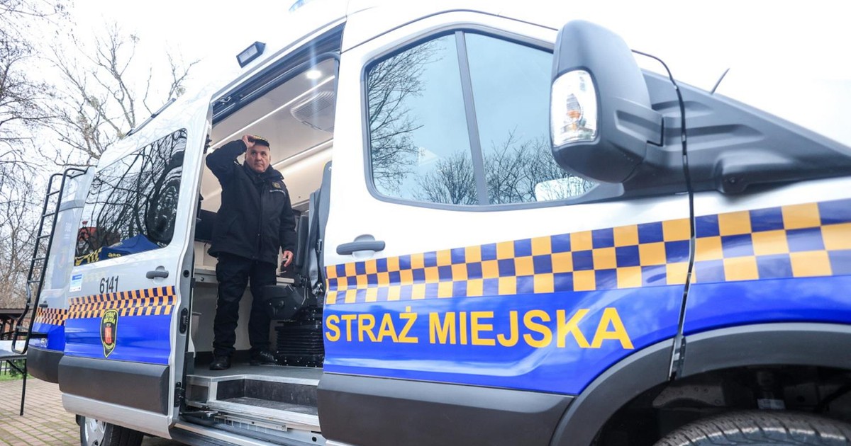 Straż Miejska rusza na ulice elektrycznym smogowozem