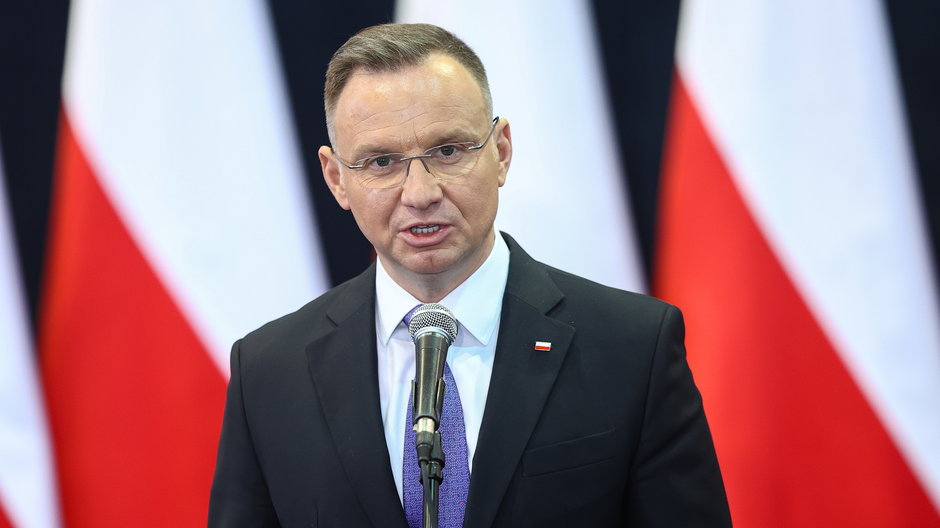 Prezydent Andrzej Duda zawnioskował do Trybunału Konstytucyjnego o rozstrzygnięcie sporu kompetencyjnego między nim a premierem i prokuratorem generalnym