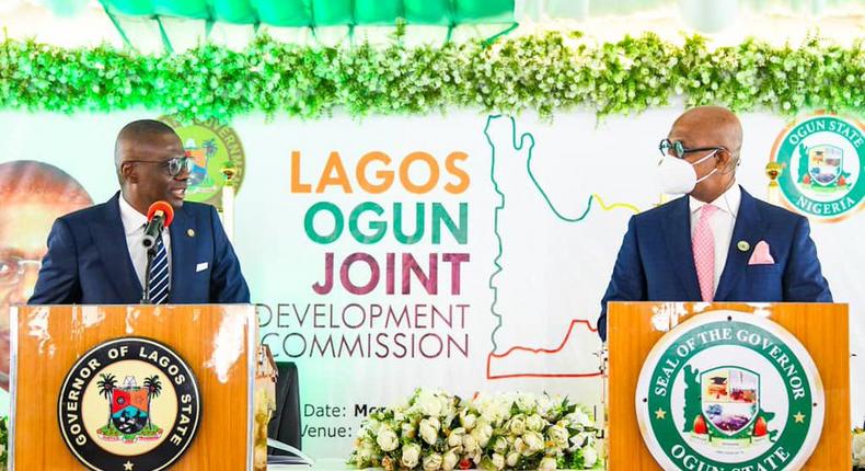 Governors Sanwo-Olu of Lagos and Dapo Abiodun of Ogun (Twitter: @Mr_JaGs)