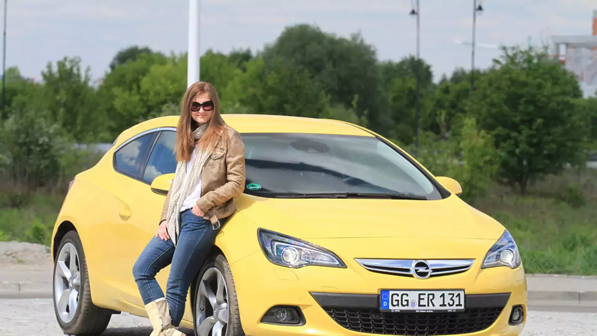 Opel Astra GTC: porządek i styl