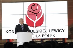 Kongres Lewicy: Miller straszy nacjonalistami