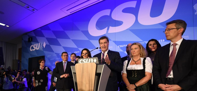 Po wyborach w Bawarii. "Zapowiedź trzęsienia ziemi w UE, katastrofa CSU, zagrożenie dla Merkel"