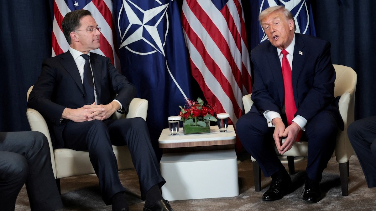 Prezident USA Donald Trump s generálnym tajomníkom NATO Markom Ruttem na Svetovom ekonomickom fóre (WEF) v Davose vo Švajčiarsku.
