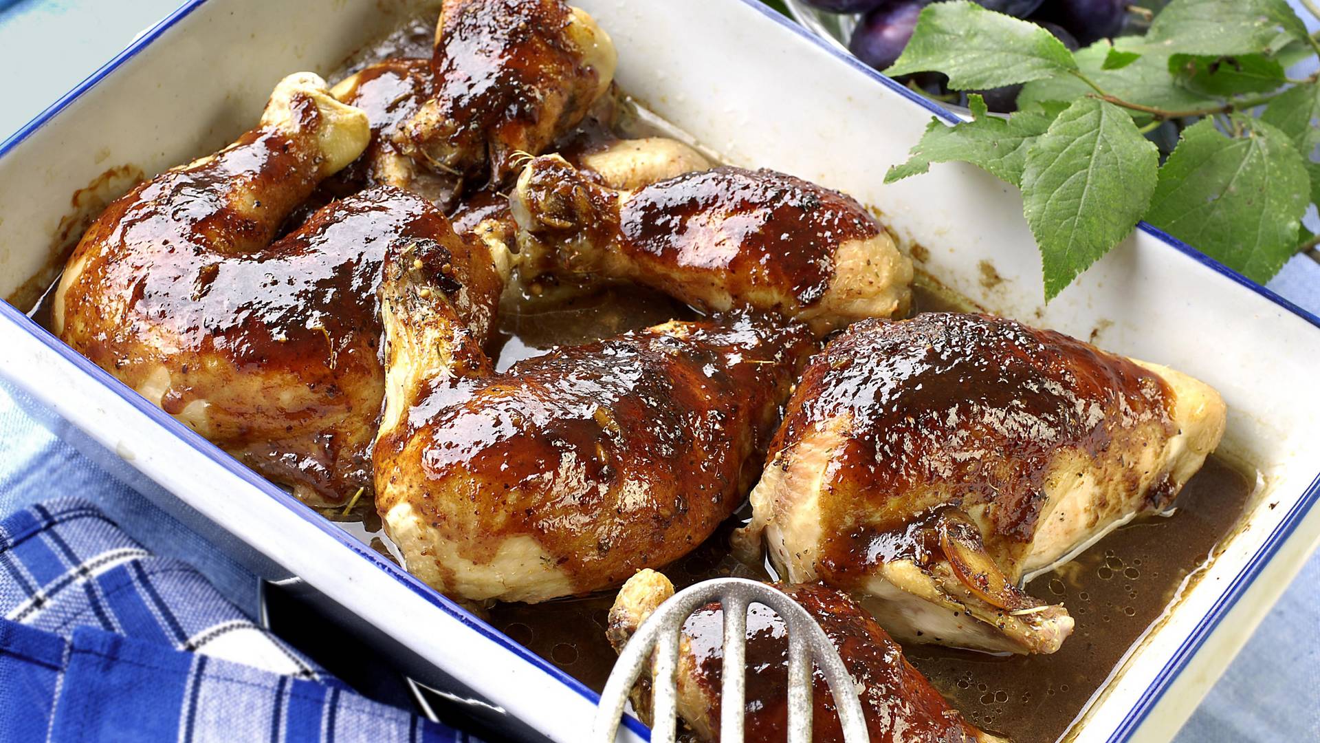 Piletina je sočna i dobro pečena samo ako znate ovih 5 trikova, a otkrili su ih najbolji svetski kuvari