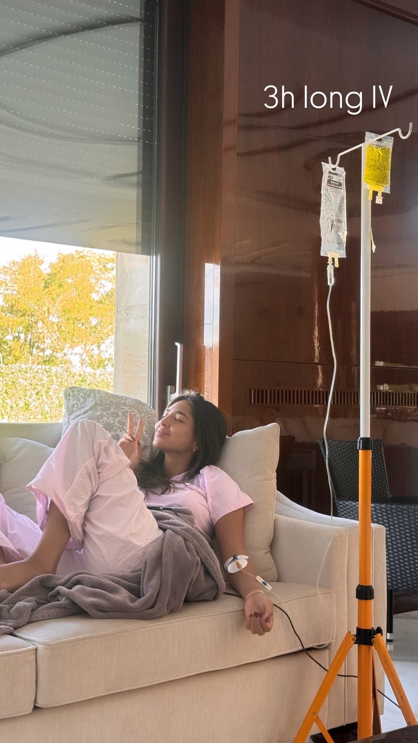 Đina Džinović na infuziji