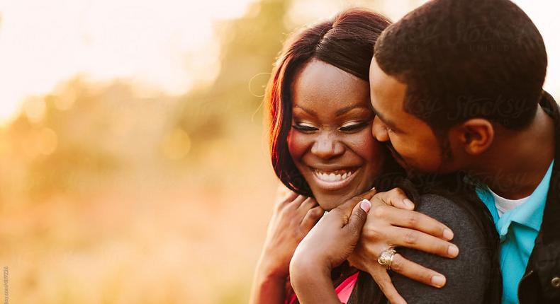 Women who date younger men have more satisfying relationships – New study shows