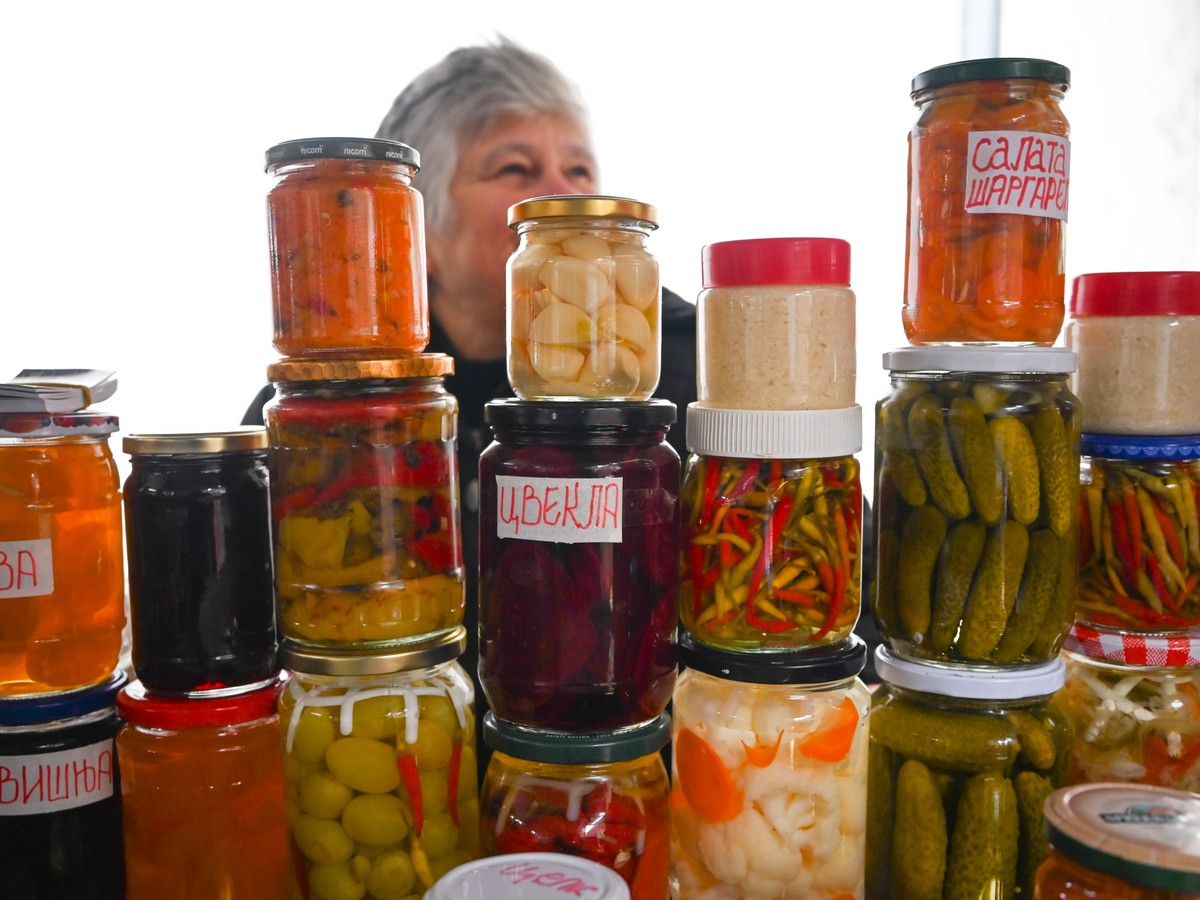 Ajvar, turšija ili kiseli kupus? Izračunali smo koliko košta domaća zimnica, razlike su ogromne