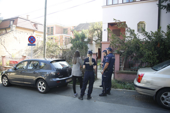 Dvorište i kuća u kojoj su živeli