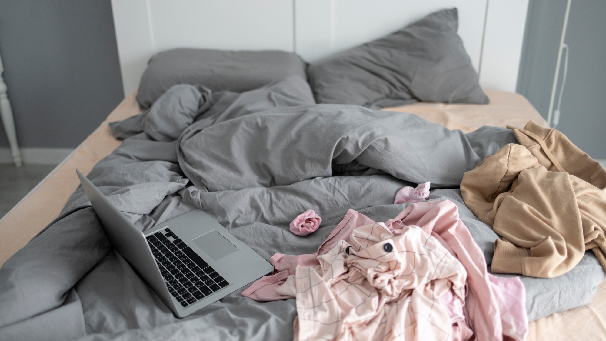 Neupratané prostredie vplýva na ľudskú myseľ.