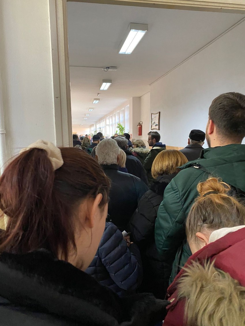 Gužve za glasnje na izborima 2023