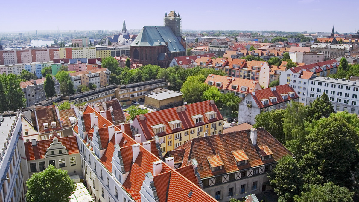 Dziś rozpoczyna się szczeciński Jarmark Wielkanocny. W Alei Kwiatowej odbędą się koncerty, warsztaty kulinarne, a także pokazy naukowe i festiwal pisanek. Wydarzenie potrwa do niedzieli.