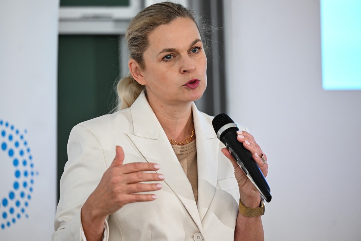 Barbara Nowacka