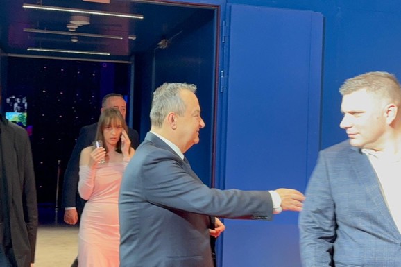 "Srpski telegraf" i "Republika" proslavili 10. rođendan: Dačić i Antić u Ložionici (VIDEO)