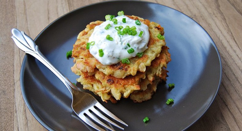 Smoked salmon latkes