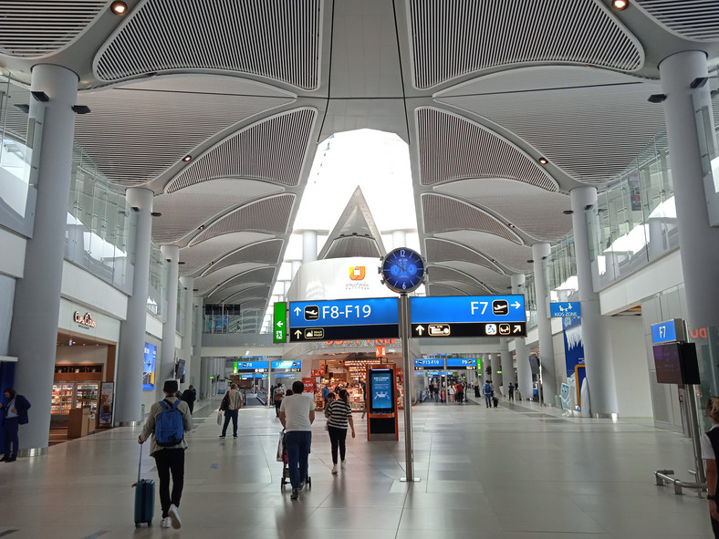 Megalotnisko İstanbul Havalimanı obsługuje rocznie 60 milionów pasażerów