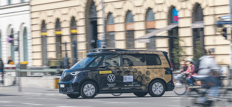 Motoryzacja przyszłości, hybryda, elektryk czy wodór?