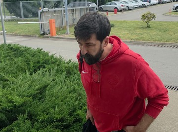 Ovako izgleda MAJKA Ognjena Amidžića! Pozirala sa UNUKOM PERUNOM u naručju, svi komentarišu njen osmeh: "NAJDRAŽA MOJA" (FOTO)