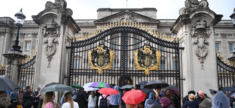 Elżbieta II nie żyje. Oto LONDON BRIDGE. Plany na dziesięć dni po śmierci królowej