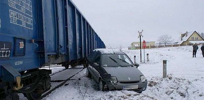 Wjechał w rozpędzoną lokomotywę!