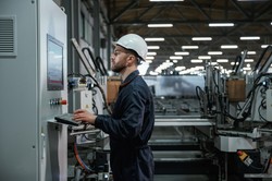 Europejska motoryzacja umiera? W dwa lata zlikwidowano ponad 100 tys. miejsc pracy