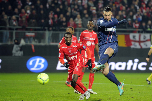 Liga francuska: Hat-trick Ibrahimovicia. Valenciennes - PSG 0:4. WIDEO