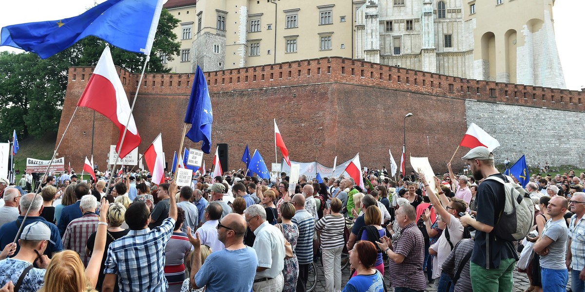 88. miesięcznica smoleńska w Krakowie