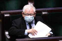 Kaczyński o Szumowskim: Trwa atak na człowieka, który stał się ikoną walki z koronawirusem [ROZMOWA]
