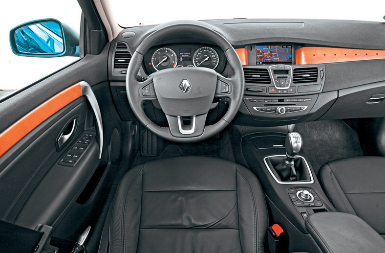 Renault Laguna: do trzech razy sztuka