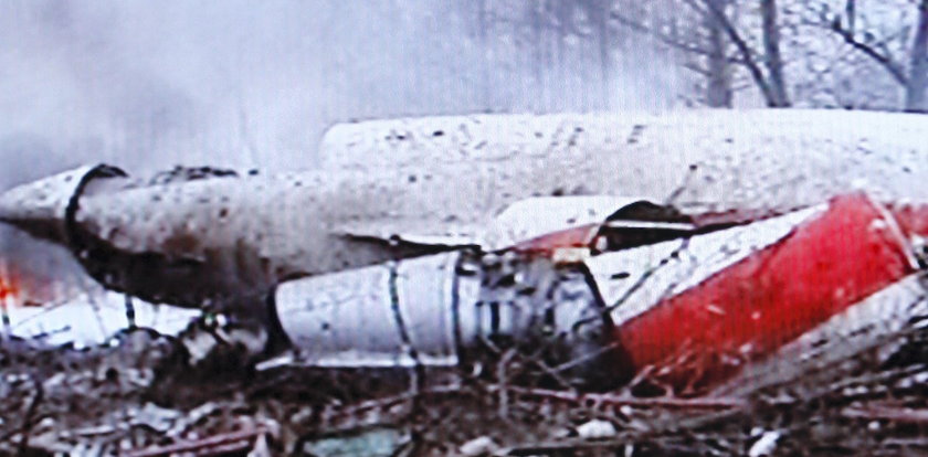 Katastrofa w Smoleńsku. Kontrolerzy tragicznego lotu będą ścigani przez Interpol