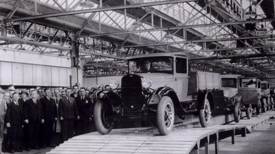 Taśma produkcyjna Ford BRITAIN-FORD