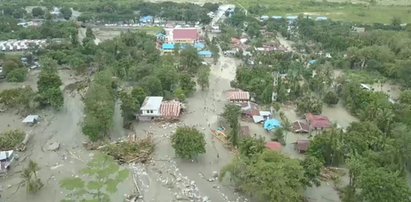 Liczne ofiary śmiertelne powodzi w Indonezji