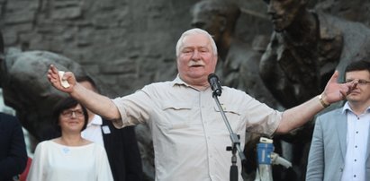 Protesty przed Sądem Najwyższym. Pojawił się Lech Wałęsa