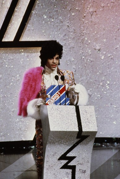 Prince w połowie la 80. (fot. Getty Images)