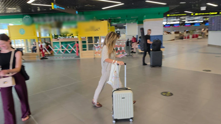 Jovana Pajić, aerodrom