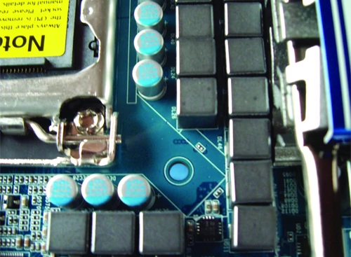 Płyty główne Gigabyte, z technologią Dynamic Energy Saver 2 charakteryzują się rozbudowaną sekcją zasilania wokół gniazda procesora