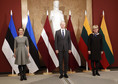 Premierzy Estonii (Kaja Kallas), Łotwy (Arturs Krišjanis Karinš) i Litwy (Ingrida Šimonytė). Zdjęcie z 4 lutego 2022 r.