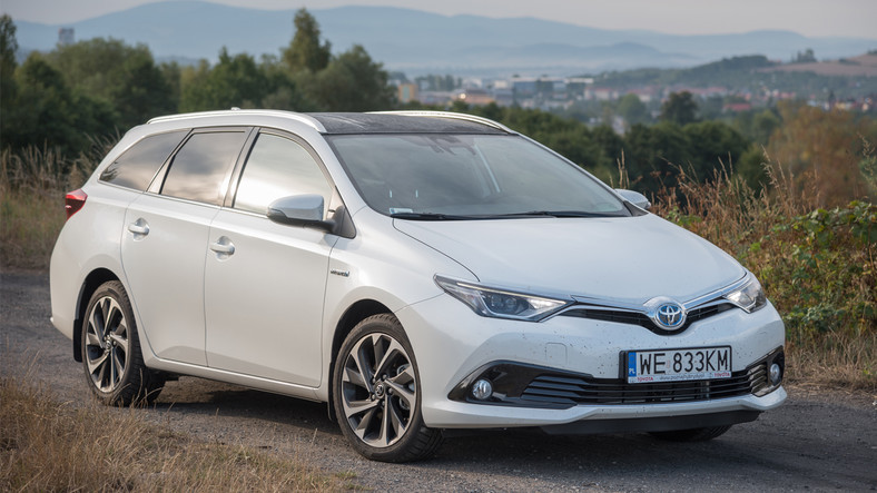 Toyota Auris II - szeroka gama układów napędowych