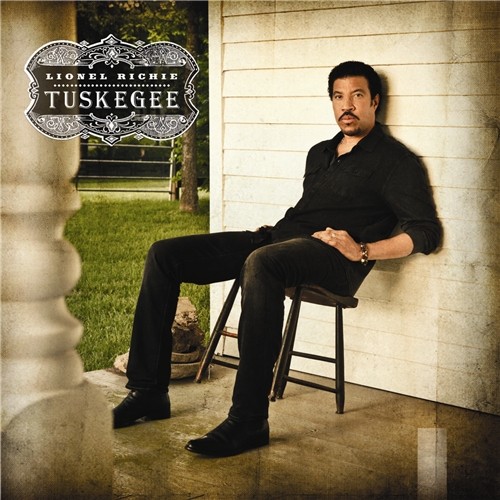 2. Lionel Richie – 'Tuskegee' (912,000)