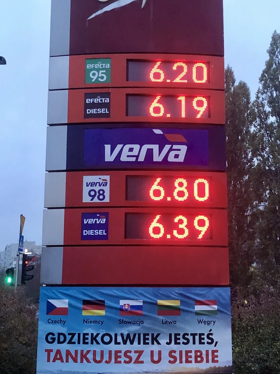 Ceny paliw na stacji Orlen, Warszawa, 25 października